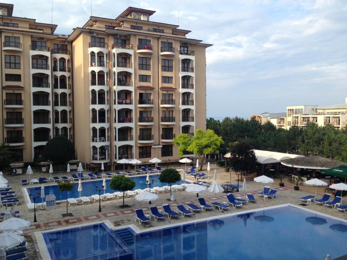 Апартамент Unilux Golden Sands Luaran gambar
